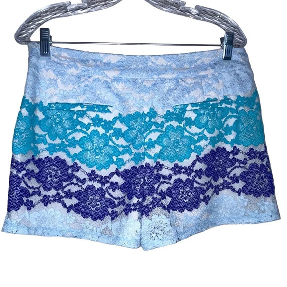 EVERLY Blue Lace Shorts Lined Size Large Side Zip Boho Preppy Colorful Spring - Picture 3 of 7